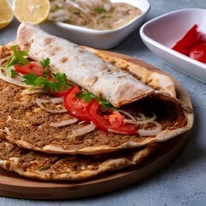 Adem Usta Etli Ekmek & Kebap ( Uzunharmanlar )