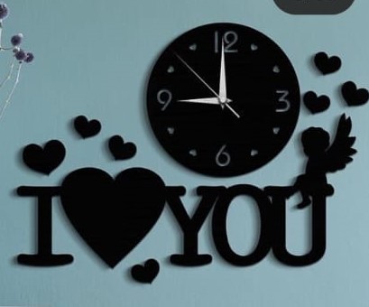 Duvar Saati I Love You Temalı