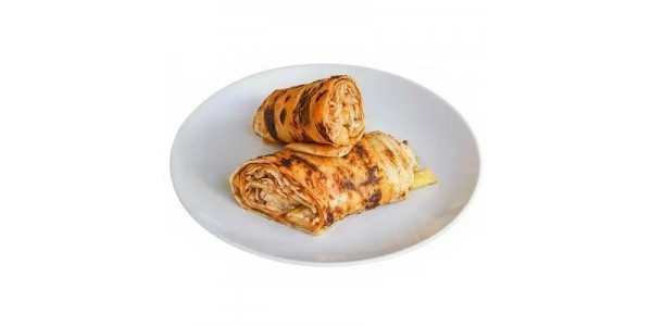 Hatay Usulü Tavuk Döner Dürüm, Özel sos, soğan, turşu, domates, patates kızartması, mayonez. Pul biber, biber turşusu, ketçap, mayonez ile