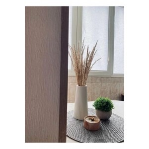 Beyaz Çizgili Büyük Boy Vazo – İskandinav Stil / Taş Tozu / 19cm Beyaz Çizgili Büyük Boy Vazo – İskandinav Stil / Taş Tozu / 19cm